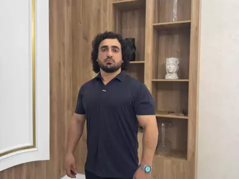 Боле 30 коммерческих организаций.