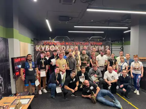 Тяжёлая атлетика. Гарик Микаелян получил звание мастера спорта России